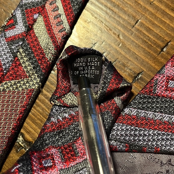 Vintage Coogi Silk Tie - Picture 6 of 9